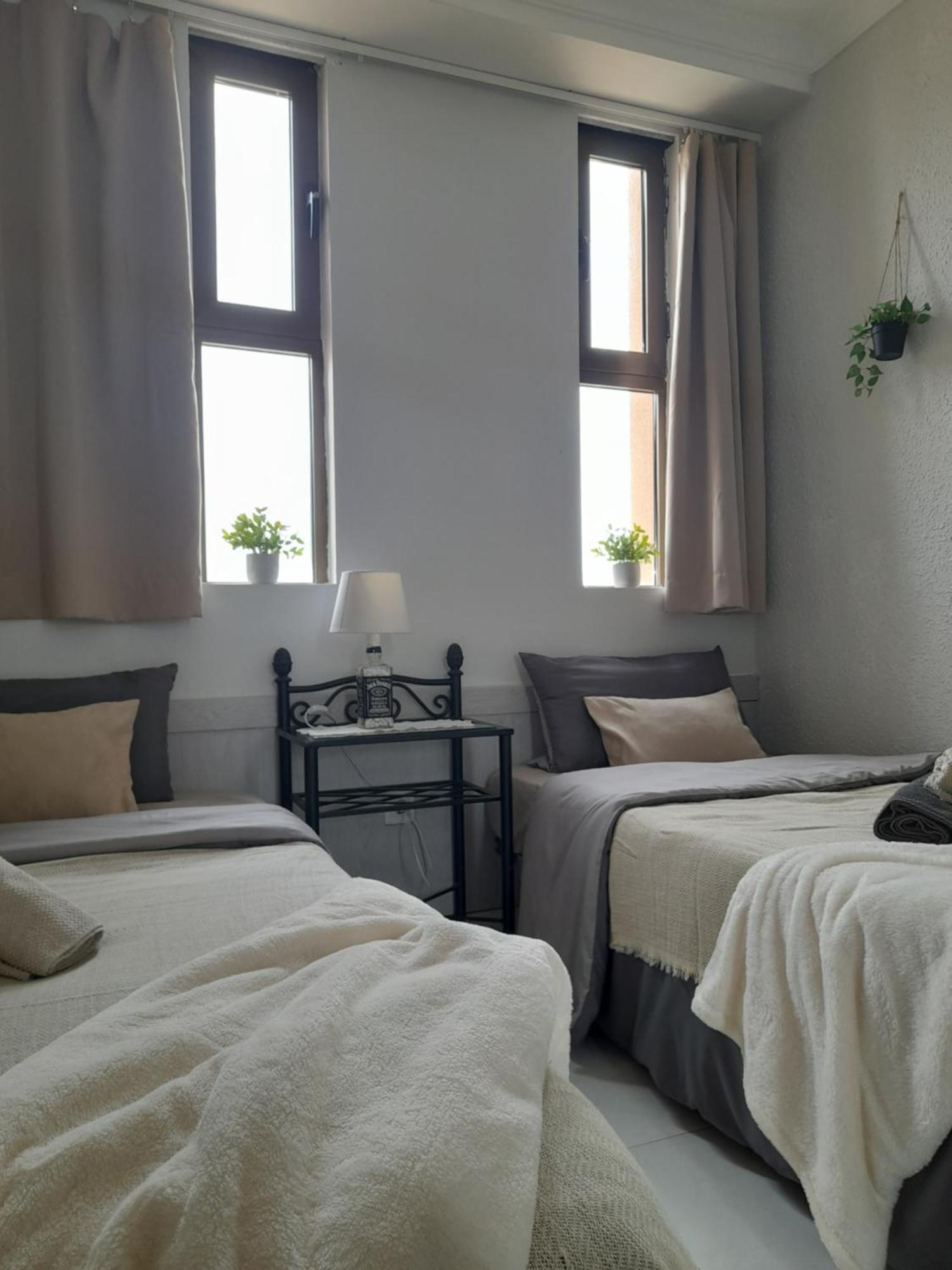 Apartment On The Harbor, First Line With Beautiful Sea View In 4 Star Hotel 丰希罗拉 外观 照片